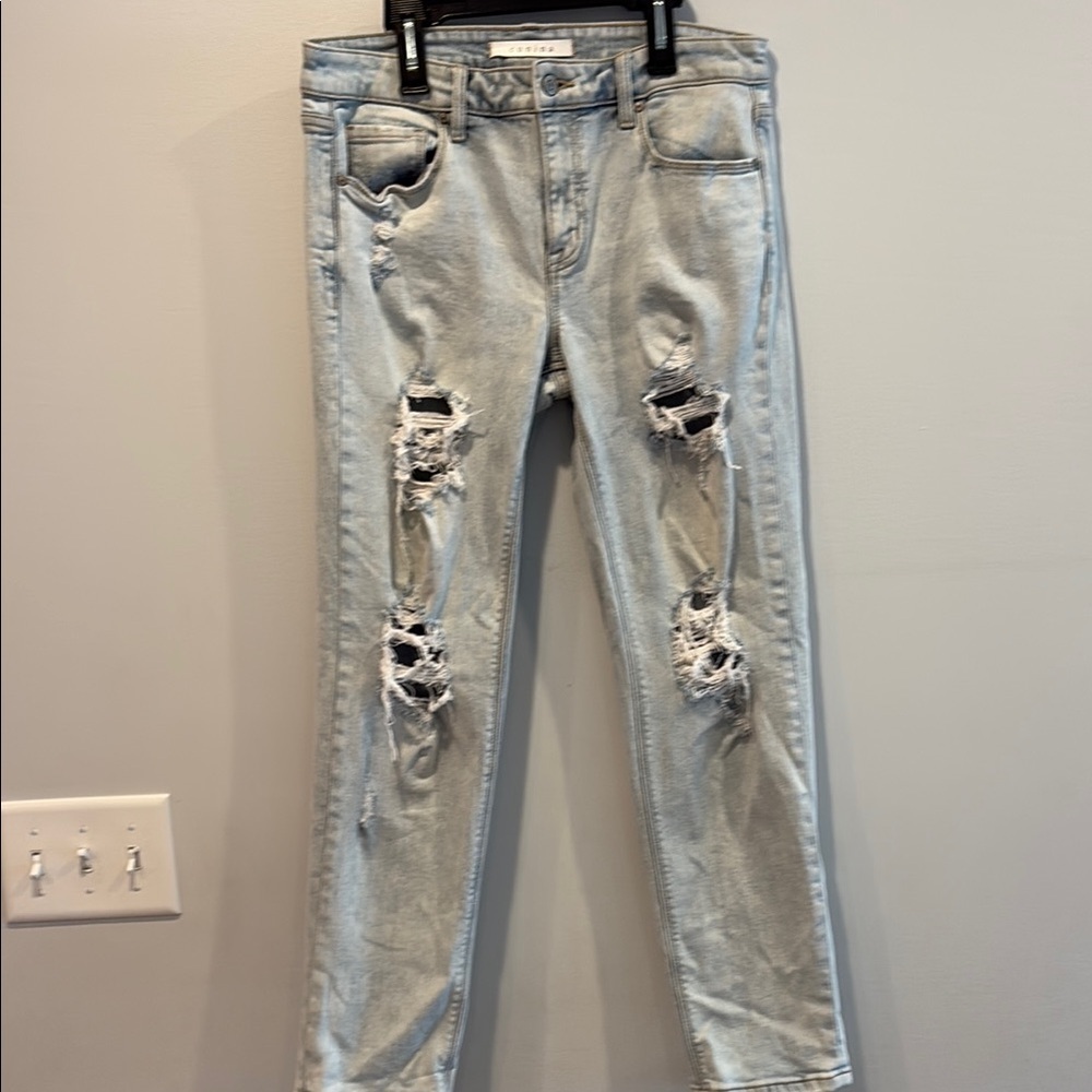 Frame Denim Blue Skinny Jeans with Distressed Details